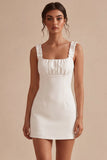 Abito bianco Bodycon Collo Quadrato e Volant