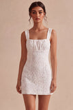 Abito bianco Bodycon Collo Quadrato e Volant