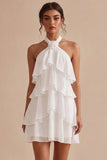 Abito bianco piccolo a fiori in chiffon con scollo a collo a A e volant
