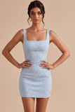 Abito bodycon neckcon a collo quadrato azzurro cielo con perline
