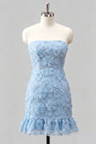 Abito di Homecoming con spalline blu chiaro, senza spalline e con perline, con perline e pizzo sulla schiena