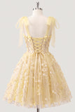 Vestito di cocktail a a corsetto floreale trasparente paillettes a casa con pizzo raccolto