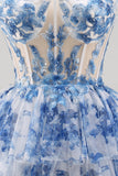 Fiore bianco blu Corsetto trasparente senza spalline Abito cortino a linee a livelli per il ritorno a casa con pizzo sulla schiena