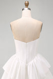 Sweetheart Abito corsetto bianco a linee a livelli corto da fine fine