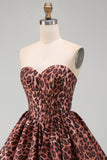 Sweetheart Leopard Corsetto A-Line con orlo a bolle e vestito di homecoming con pizzo sulla schiena