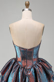 Corsetto iriscente metallico senza spalline Abito di homecoming a vita basca a livelli con volant
