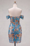 Vestito corto di cocktail a casa con fiori blu scintillanti con paillettes scoperte