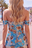 Vestito corto di cocktail a casa con fiori blu scintillanti con paillettes scoperte