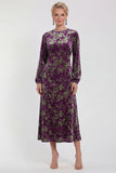 Abito midi floreale in vellusia fucsia con maniche lunghe