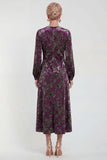 Abito midi floreale in vellusia fucsia con maniche lunghe