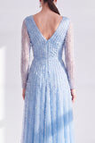 Abito lungo Mother of the Bride in linea viola scuro con scollo a V e maniche lunghe