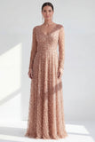 Abito lungo Mother of the Bride in linea viola scuro con scollo a V e maniche lunghe