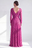 Abito lungo Mother of the Bride in linea viola scuro con scollo a V e maniche lunghe