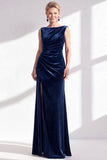Abito Madre della Sposa lungo in velluto bateau, scollo battuto verde scuro, con largo scollo a sposa