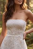 Abito bianco a A-Line senza spalline