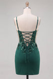 Corsetto verde scuro con spalline sottiglie corse floreali corto da cocktail con pizzo sulla schiena