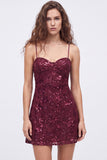 Paillettes blu navy A-Line con spalline spaghetti Abito corto di ritorno a casa con pizzo sulla schiena