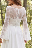 Abito da sposa a maniche lunghe con volant in chiffon avorio e fessura