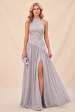 Abito Maxi con scollo a capezza grigio chiaro a paillettes a linea A con fessura