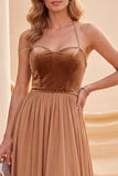 Abito Maxi a linea A con scollo a cappola khaki e perline