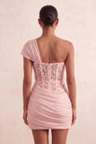 Corsetto oliva trasparente con una spalla Abito corto di cocktail arriccito con pizzo sulla schiena