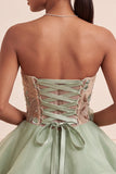 Corsetto senza spalline in stile A-Line in Salvia Polveroso pizzo sul retro e paillettes vestito corto di ritorno a casa con fiori 3D