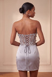 Vestito di cocktail in raso corsetto grigio senza spalline con pizzo sulla schiena