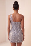Bodycon grigio con pizzo su una spalla e paillettes Abito corto di cocktail con fiori 3D