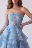 Corsetto blu polveroso a linea A con volant e abito da ballo lungo senza spalline