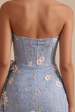 Corsetto bodycon blu senza spalline Ricamato a fiori Abito corto da ritorno a casa con fascia