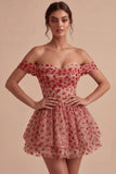 Corsetto rosso a fila a paillettes con la spalla scoperta, vestito di homecoming a livelli e volant