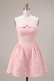 Vestito corto di cocktail rosa Jacquard rosa A-Line con volant senza spalline