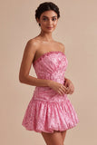 A-Line rosa senza paillettes con orlo arricciato a Abito corto di cocktail
