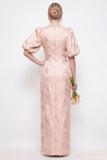 Blush Pink Bodycon maniche a sbuffo floreali a sbuffo abito da damigella lungo con fessura