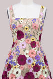 Abito corto di cocktail rosa a scollo quadrato a scollo quadrato con appliche