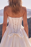 Abito da sposa lungo corsetto basco A-Line Sweetheart