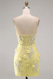 Perle di pizzo aderente senza spalline Corsetto floreale 3D trasparente Abito corto da homecoming