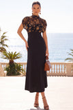 Abito midi floreale Black Illusion con collo alto e maniche corte