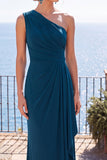 Vestito formale lungo a una spalla blu pavone arricciata