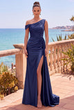 Abito elegante lungo da sirena asimmetrica e arricciata blu navy con nastro laterale