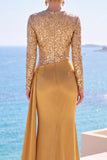 Raso dorato a maniche lunghe paillettes sirena arricciata abito formale lungo con fascia