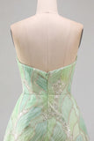 Abito corto di cocktail senza spalline con paillettes verde menta a linea A