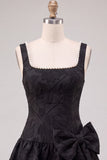 Abito corto di ritorno a casa nero a A-Line floreale Jacquard Perle con fiocco