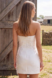 Abito corto da bridal shower corto in Bodycon Perle senza spalline Ivory con fiore 3D