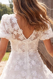 Abito corto da bridal shower corto a scolletto a V floreale appliquedato in stile A-Line