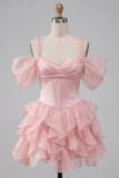 Corsetto rosa con spalle fredde e abito corto da homecoming con orlo a volette