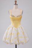 Corsetto giallo A Line Sweetheart Bubble Or Abito corto di homecoming con strass