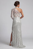 Vestito Maxi Madre della Sposa con guaina grigia, paillettes su una spalla, con fessura laterale