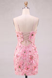 Vestito rosa a V, a fiori, corto aderente e all'inizio a casa, con pizzo e schiena