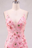 Vestito rosa a V, a fiori, corto aderente e all'inizio a casa, con pizzo e schiena